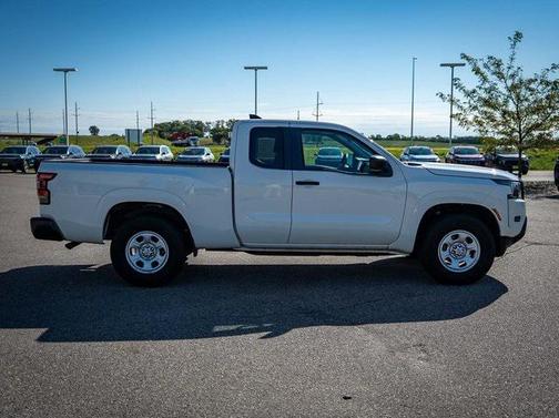 2024 Nissan Frontier S