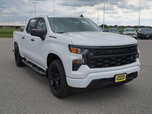 Summit White 2026 Chevrolet Silverado 1500 Custom