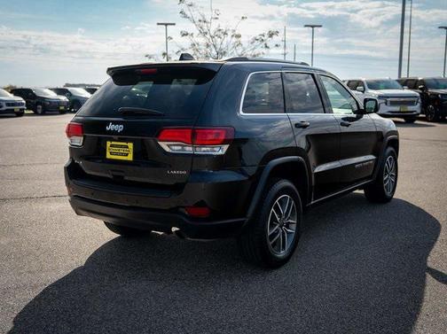 2021 Jeep Grand Cherokee Laredo