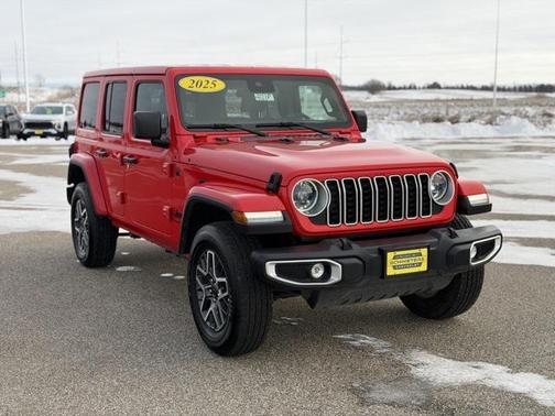 2025 Jeep Wrangler 4-Door Sahara 4x4