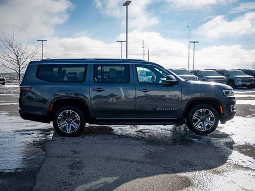 2024 Jeep Wagoneer L Series II 4x4