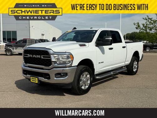 Bright White Clearcoat 2024 RAM 2500 Big Horn Crew Cab 4x4 6'4' Box