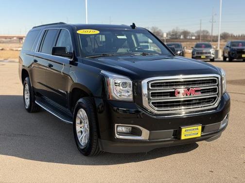 2019 GMC Yukon XL SLT