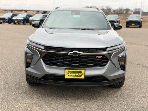 Sterling Gray Metallic 2026 Chevrolet Trax FWD 2RS