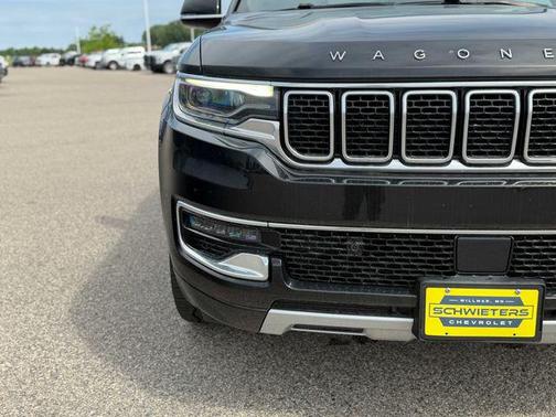 Diamond Black Crystal Pearlcoat 2024 Jeep Wagoneer Series II 4x4