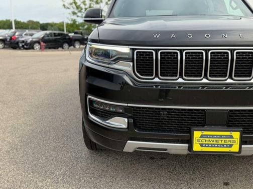 Diamond Black Crystal Pearlcoat 2024 Jeep Wagoneer Series II 4x4