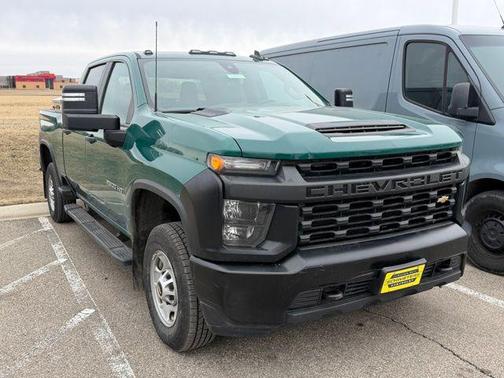 01u 2022 Chevrolet Silverado 2500 WT