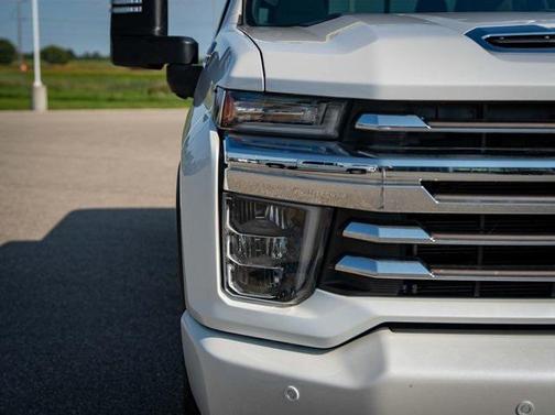 2022 Chevrolet Silverado 2500 High Country