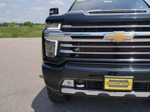 Black 2022 Chevrolet Silverado 2500 High Country