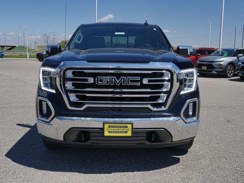 Onyx Black 2021 GMC Sierra 1500 SLT