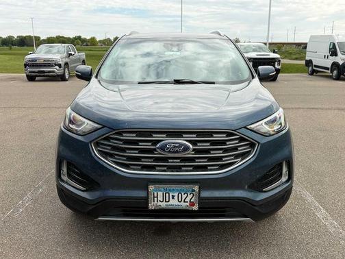 Blue Metallic 2019 Ford Edge SEL