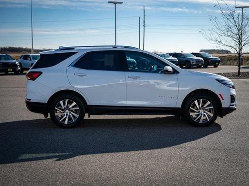2022 Chevrolet Equinox Premier w/1LZ