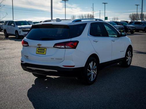 2022 Chevrolet Equinox Premier w/1LZ