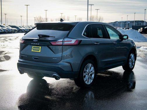 2023 Ford Edge Titanium