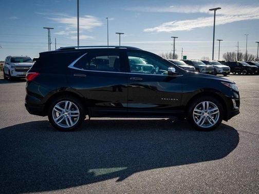 2020 Chevrolet Equinox Premier w/2LZ