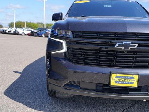 Dark Ash Metallic 2023 Chevrolet Tahoe 4WD RST