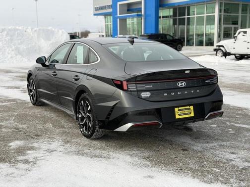 2025 Hyundai SONATA SEL