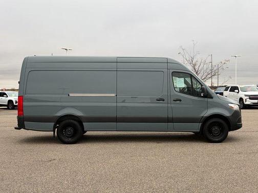 2023 Mercedes-Benz Sprinter 2500 High Roof