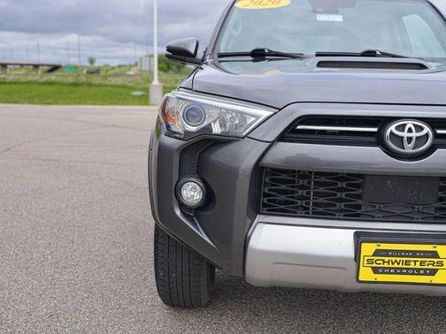 Classic Silver Metallic 2020 Toyota 4Runner TRD Off Road Premium