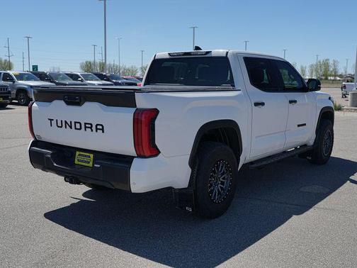Ice Cap 2023 Toyota Tundra SR5