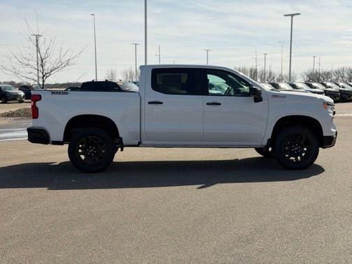 Summit White 2026 Chevrolet Silverado 1500 LT Trail Boss
