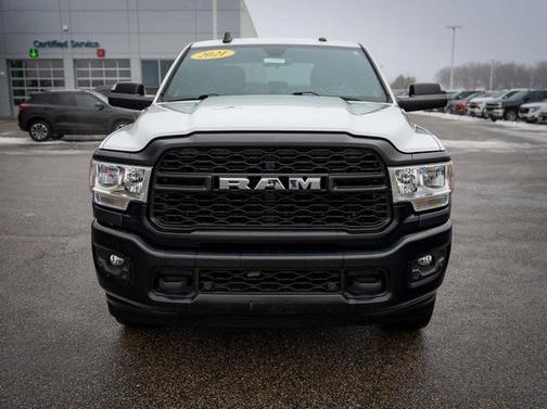 2021 RAM 2500 Tradesman Crew Cab 4x4 8' Box