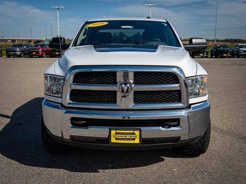 2018 RAM 3500 Tradesman Crew Cab 4x4 6'4' Box