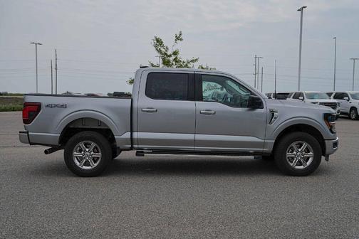 Iconic Silver Metallic 2025 Ford F-150 XLT