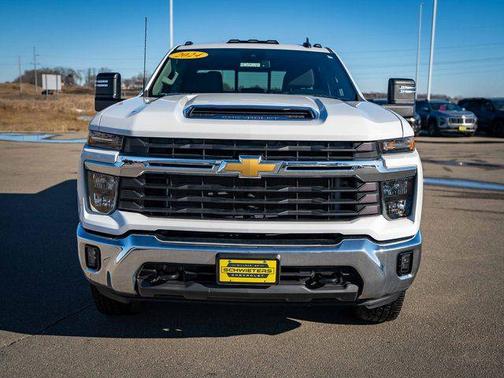 2024 Chevrolet Silverado 3500 LT