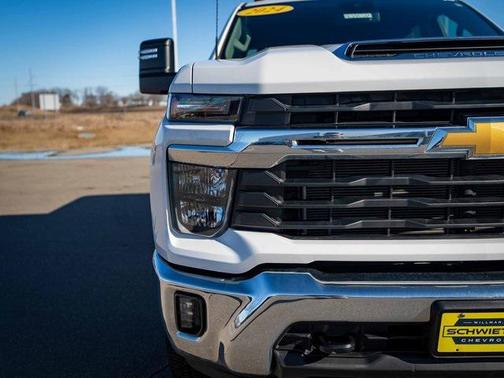 2024 Chevrolet Silverado 3500 LT