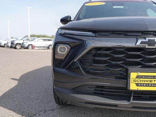 Mosaic Black Metallic 2024 Chevrolet Trailblazer RS