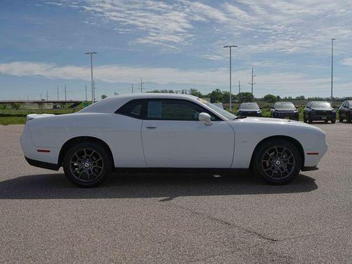 White Knuckle Clearcoat 2018 Dodge Challenger GT