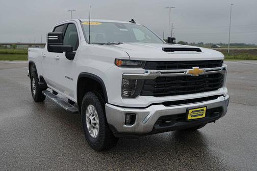 Summit White 2025 Chevrolet Silverado 2500 LT