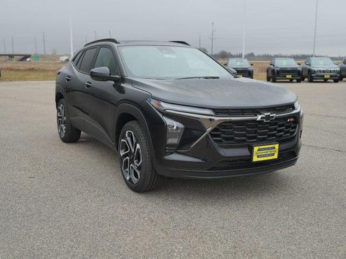 Mosaic Black Metallic 2026 Chevrolet Trax FWD 2RS