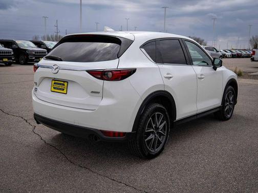 Snowflake White Pearl Mica 2017 Mazda CX-5 Grand Touring