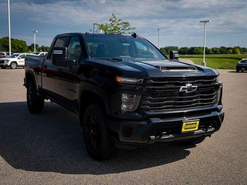 2025 Chevrolet Silverado 2500 Custom