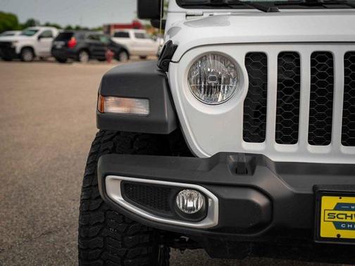 2023 Jeep Gladiator Sport S
