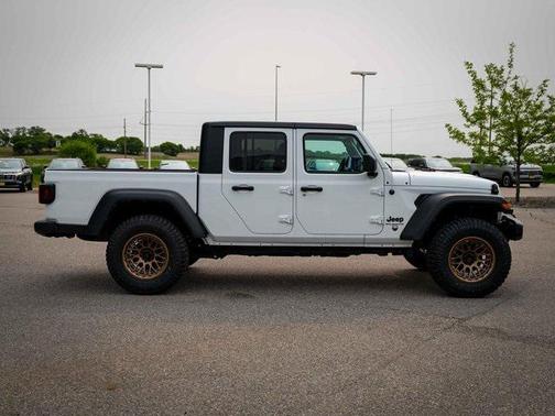 2023 Jeep Gladiator Sport S
