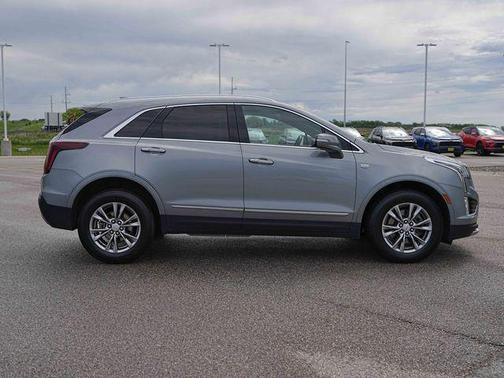 Argent Silver Metallic 2023 Cadillac XT5 Premium Luxury
