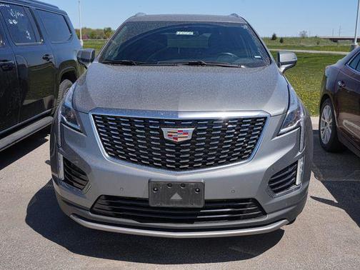 Argent Silver Metallic 2023 Cadillac XT5 Premium Luxury