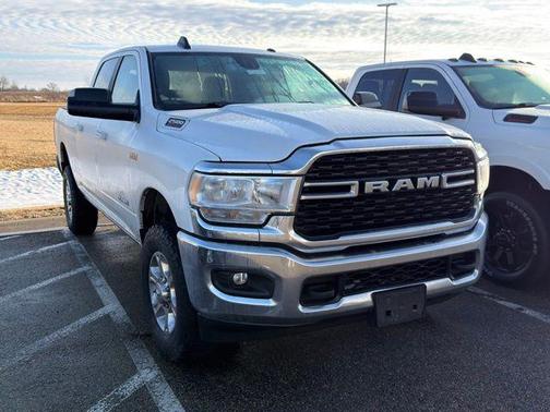 2022 RAM 2500 Big Horn Crew Cab 4x4 6'4' Box