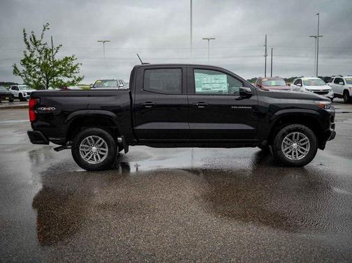 2025 Chevrolet Colorado LT