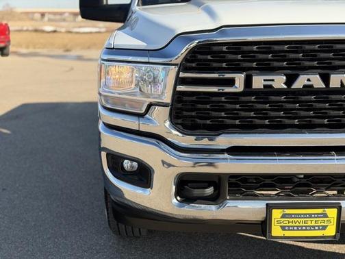 2024 RAM 2500 Big Horn Crew Cab 4x4 6'4' Box