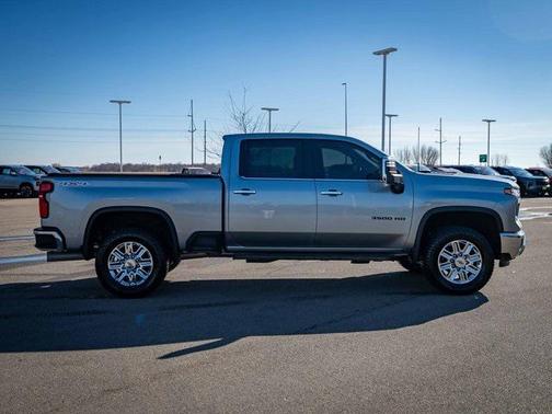 2024 Chevrolet Silverado 3500 LTZ