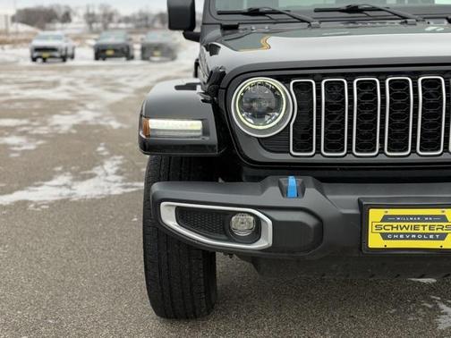 2024 Jeep Wrangler 4xe Sahara