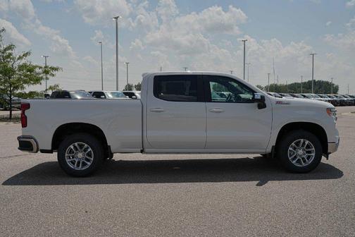 Summit White 2026 Chevrolet Silverado 1500 LT