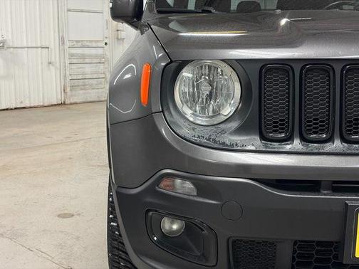 2017 Jeep Renegade Altitude