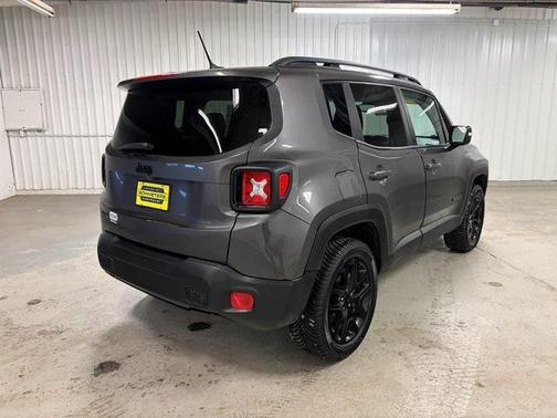 2017 Jeep Renegade Altitude