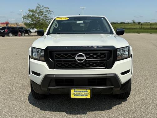 2024 Nissan Frontier S