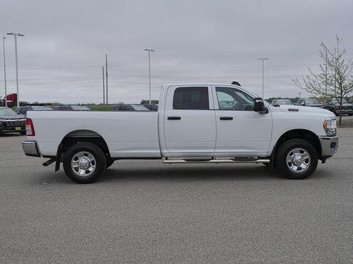 Bright White Clearcoat 2023 RAM 3500 Tradesman Crew Cab 4x4 8' Box
